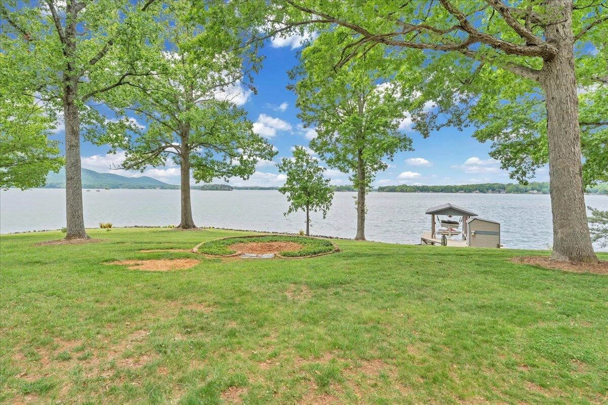230 Lee DR - Photo 104