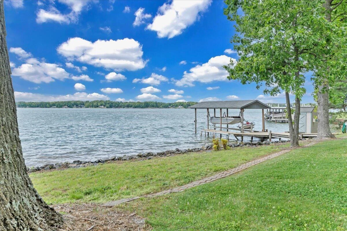 230 Lee DR - Photo 115
