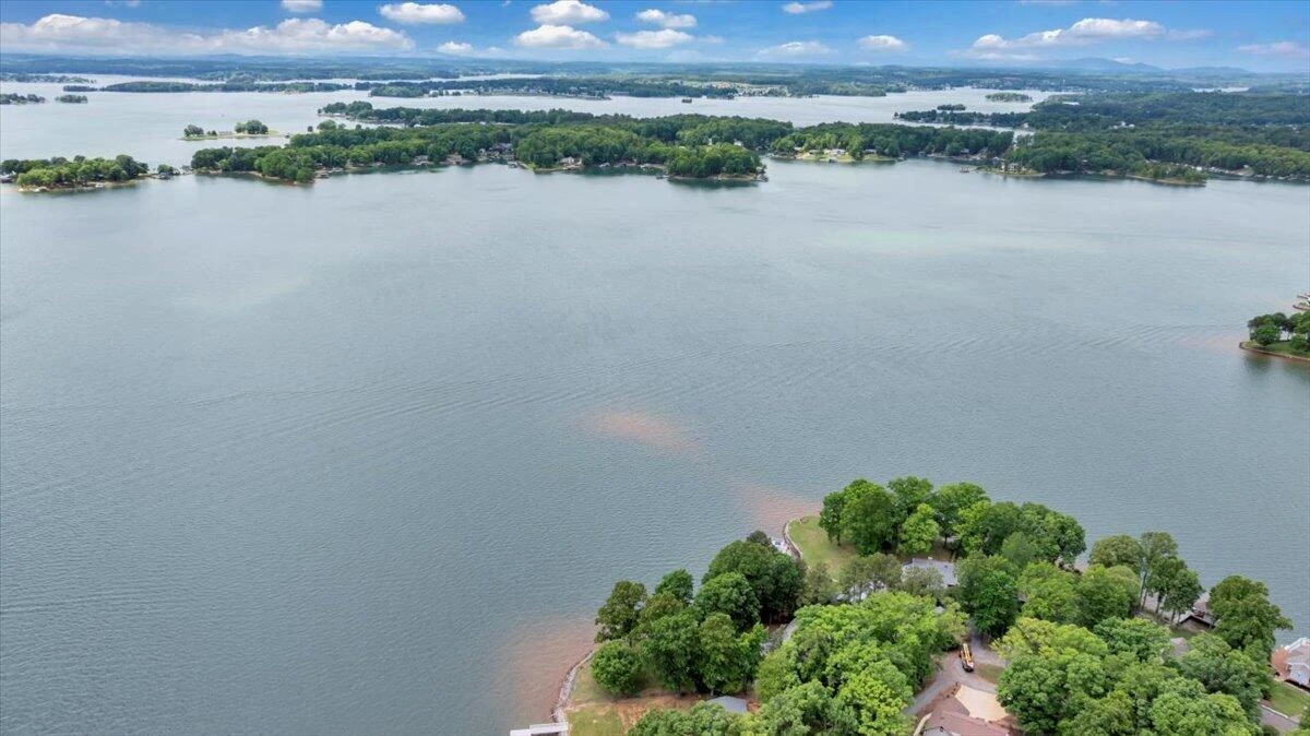 230 Lee DR - Photo 129