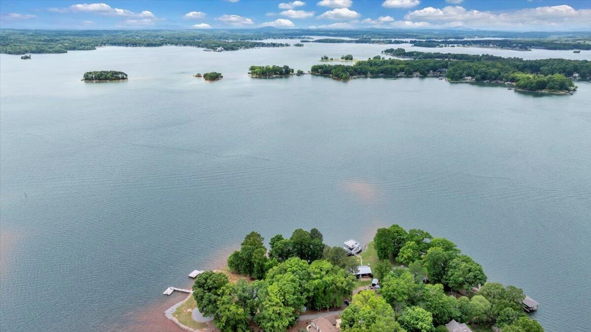 230 Lee DR - Photo 130