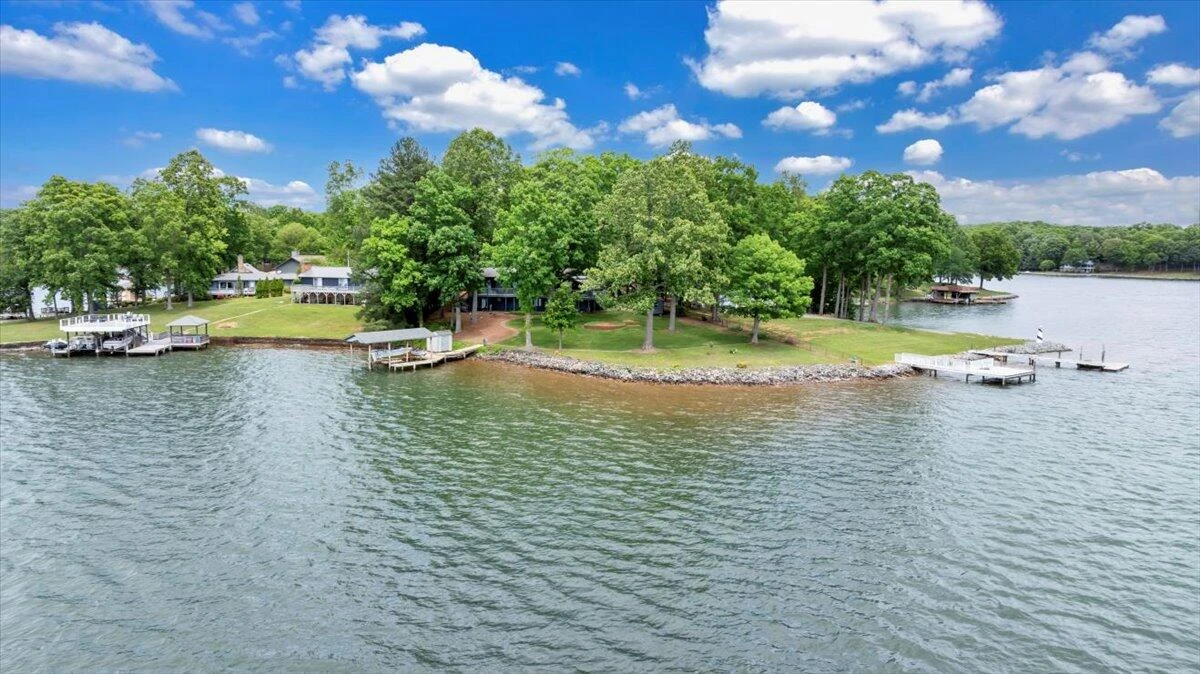 230 Lee DR - Photo 154