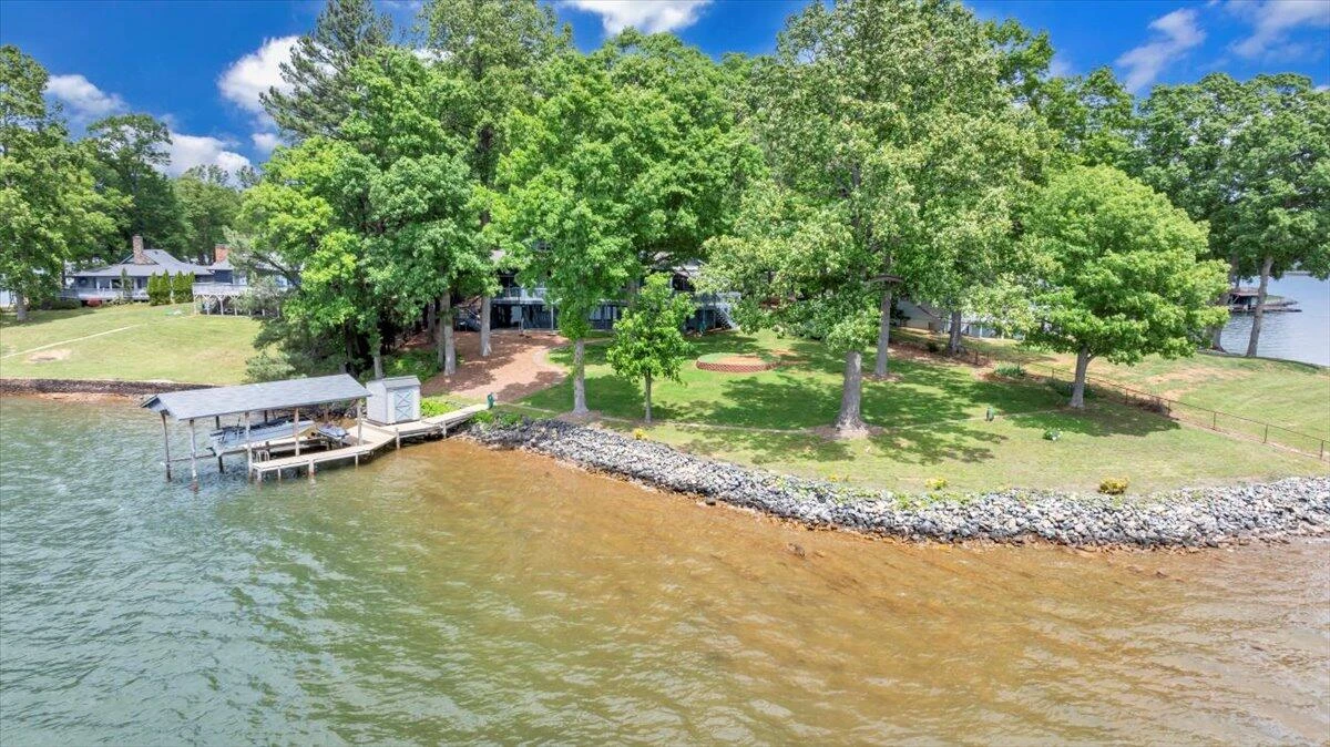 230 Lee DR - Photo 156
