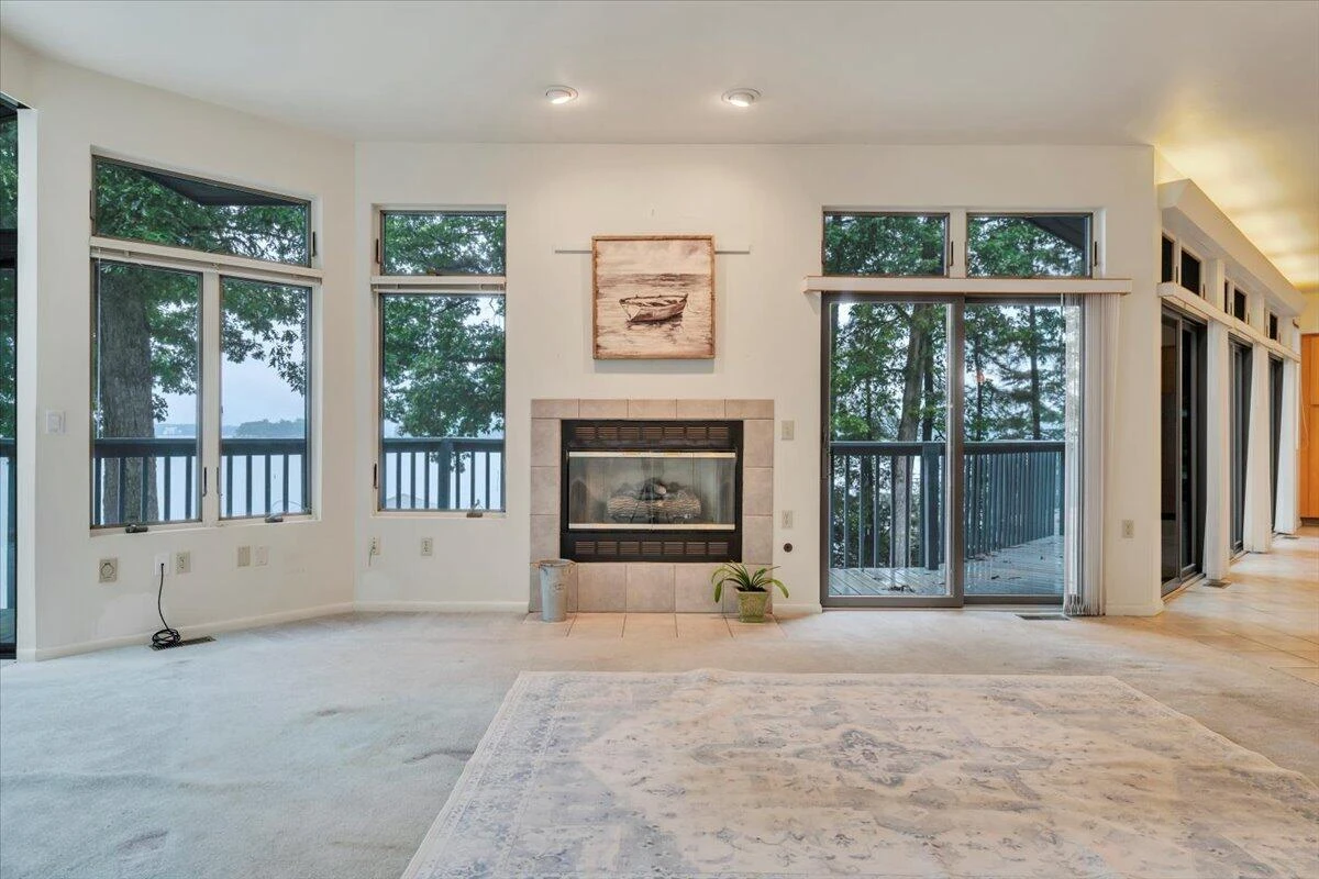 230 Lee DR - Photo 35