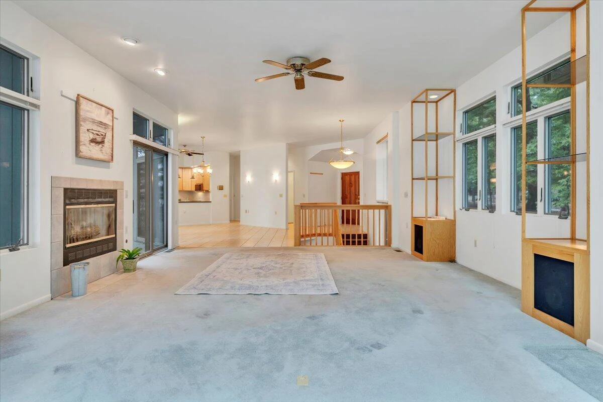 230 Lee DR - Photo 41