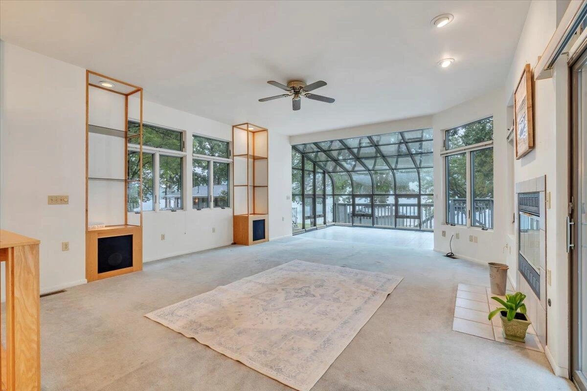 230 Lee DR - Photo 44