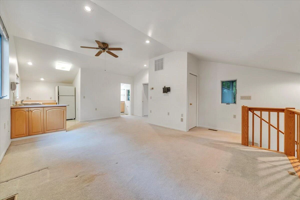 230 Lee DR - Photo 63