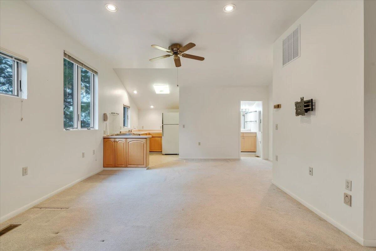 230 Lee DR - Photo 65