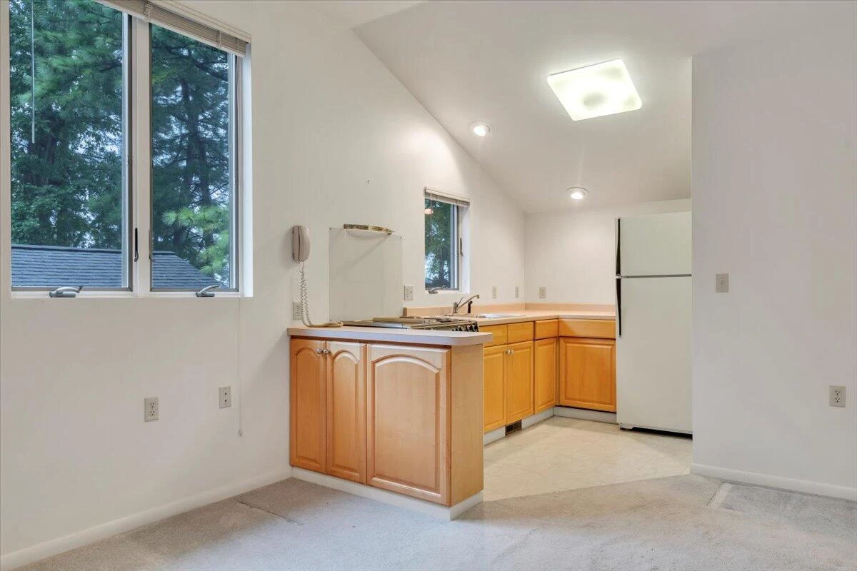 230 Lee DR - Photo 66