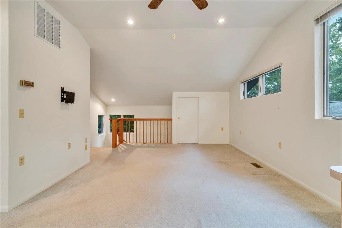 230 Lee DR - Photo 69