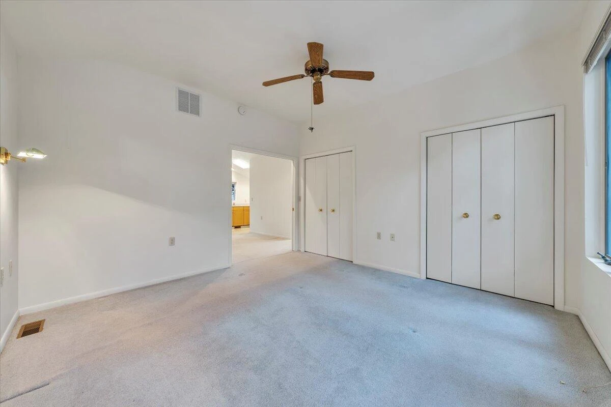 230 Lee DR - Photo 75