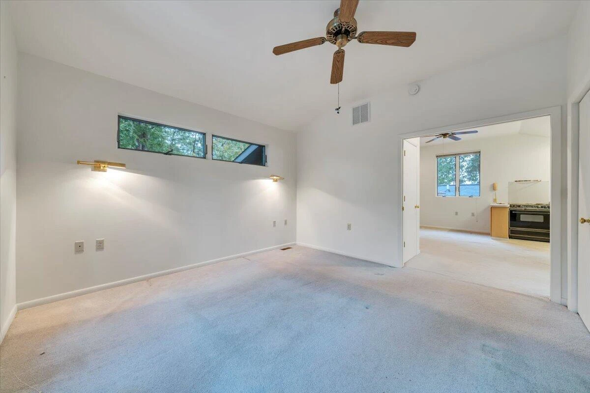 230 Lee DR - Photo 76