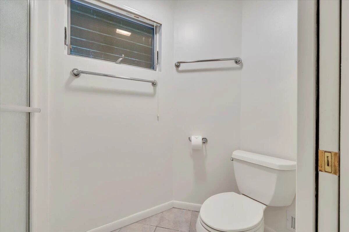 230 Lee DR - Photo 85