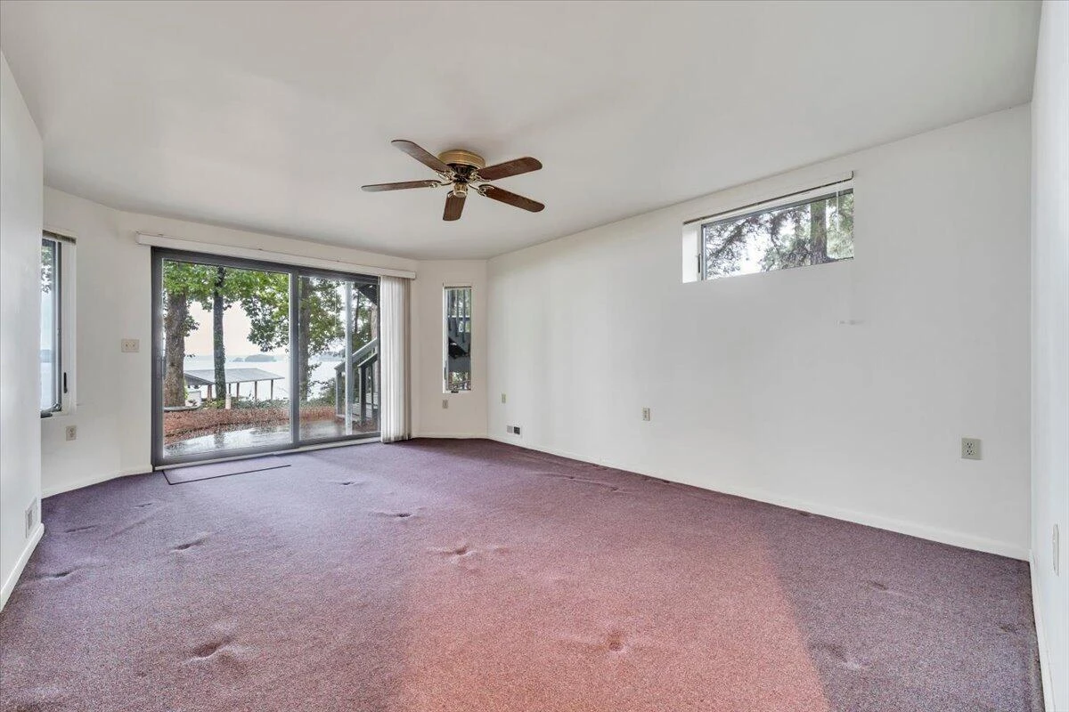 230 Lee DR - Photo 90