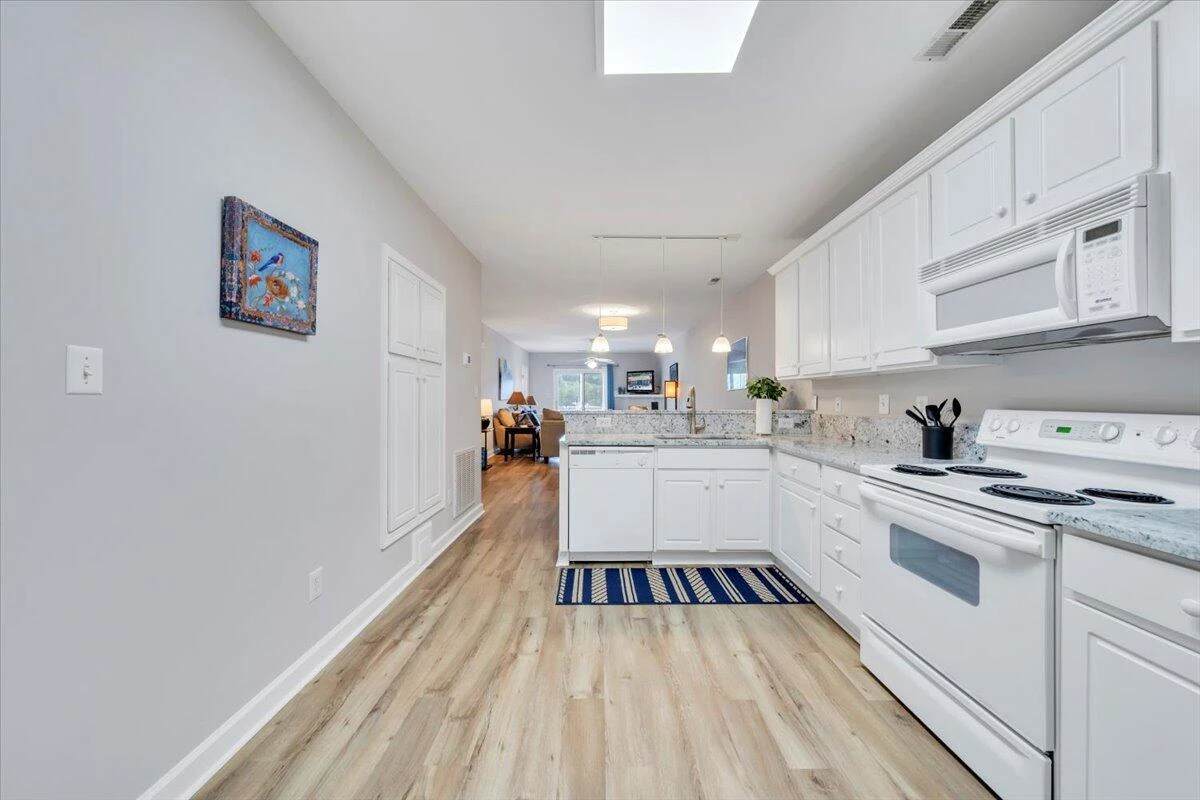 1055 Mariners WAY #21 - Photo 13