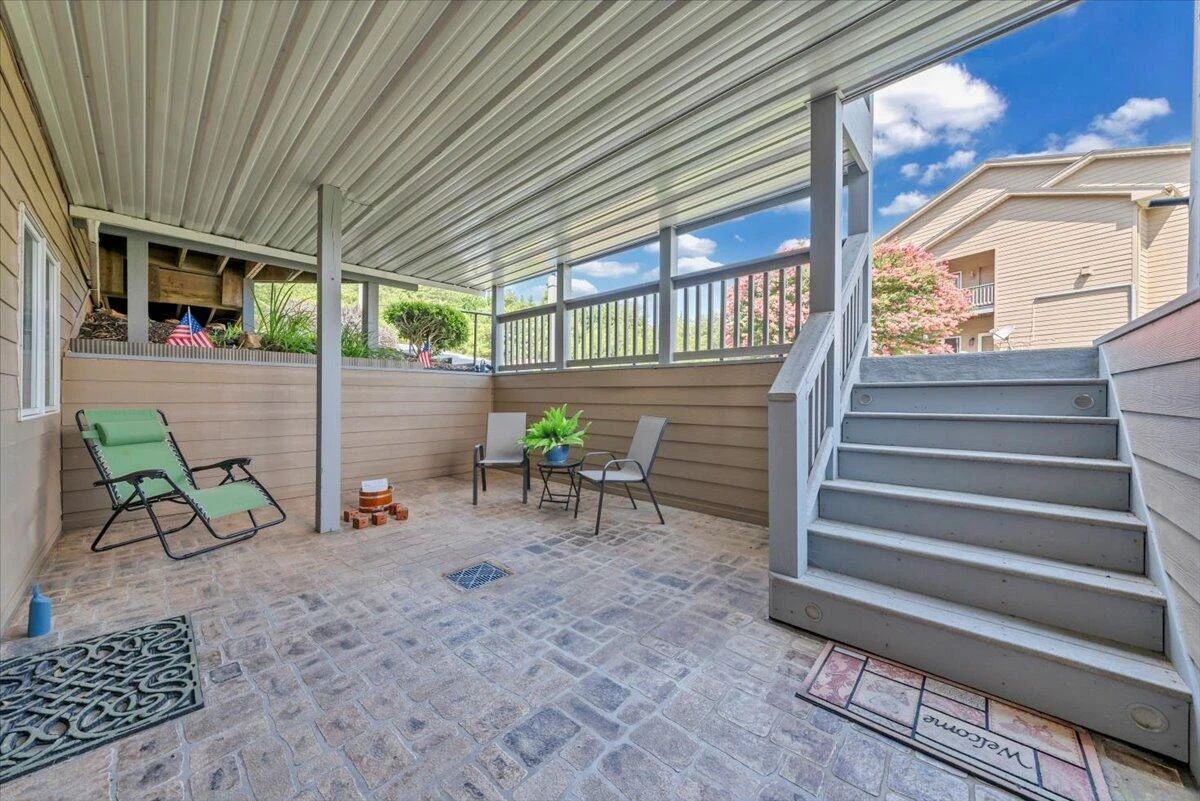 1055 Mariners WAY #21 - Photo 3