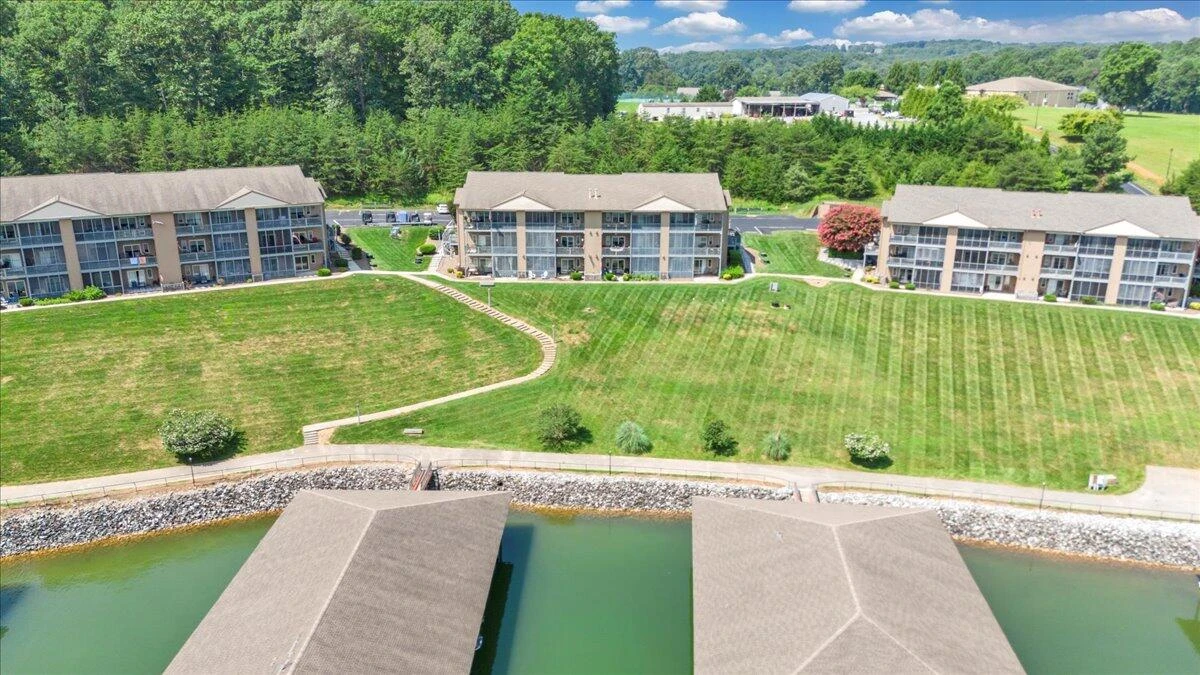 1055 Mariners WAY #21 - Photo 31