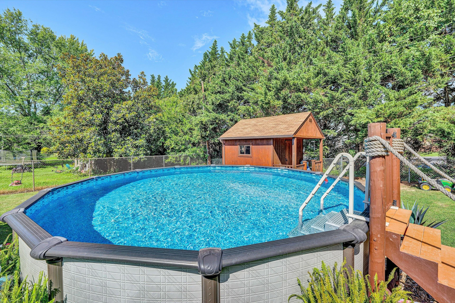 1313 Vivian AVE - Photo 33