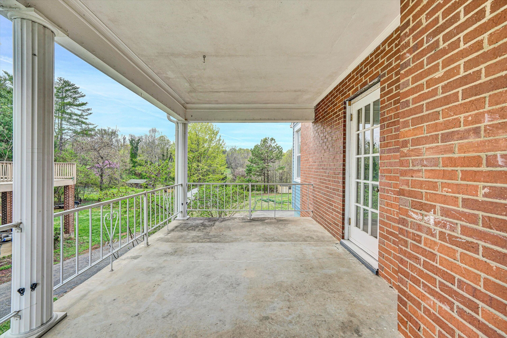 539 Westview AVE - Photo 12