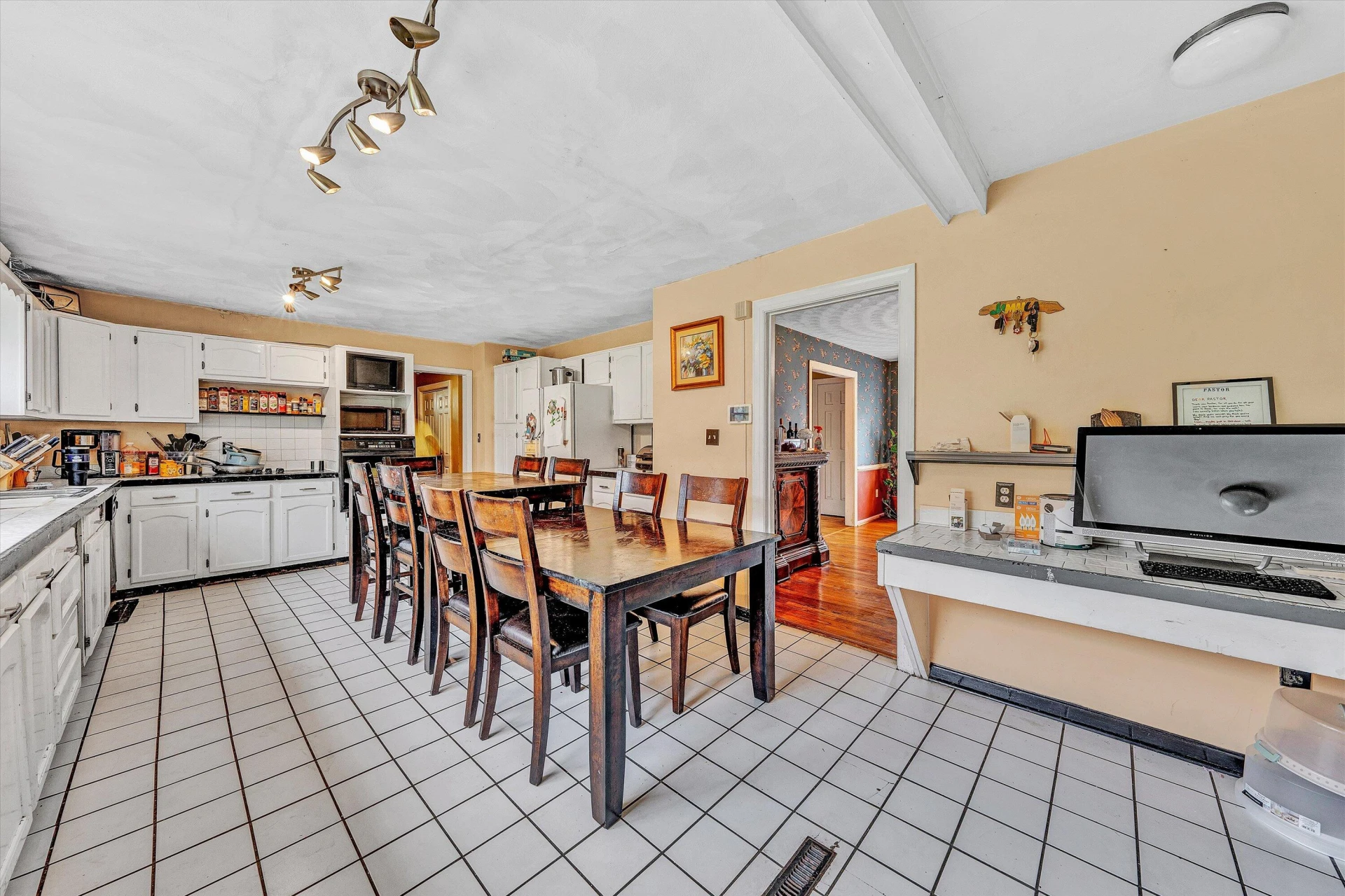 3720 Laurel Ridge RD NW - Photo 9