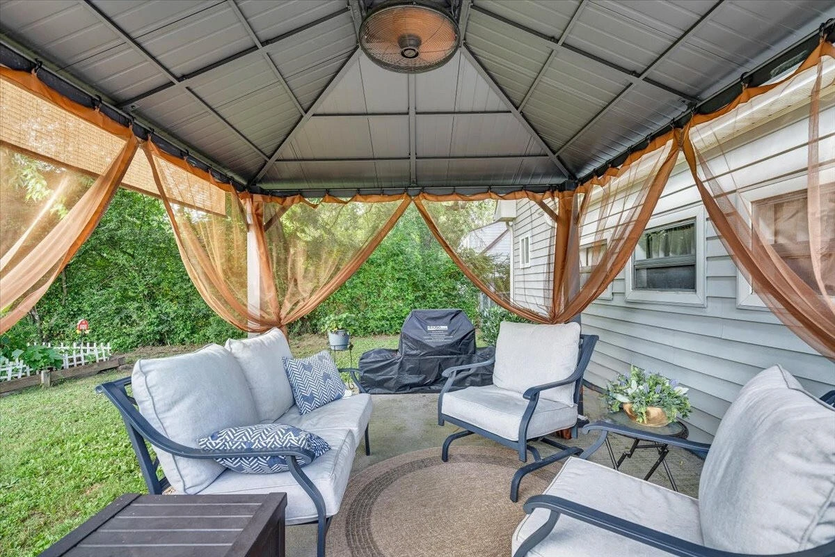 898 Mica RD - Photo 43