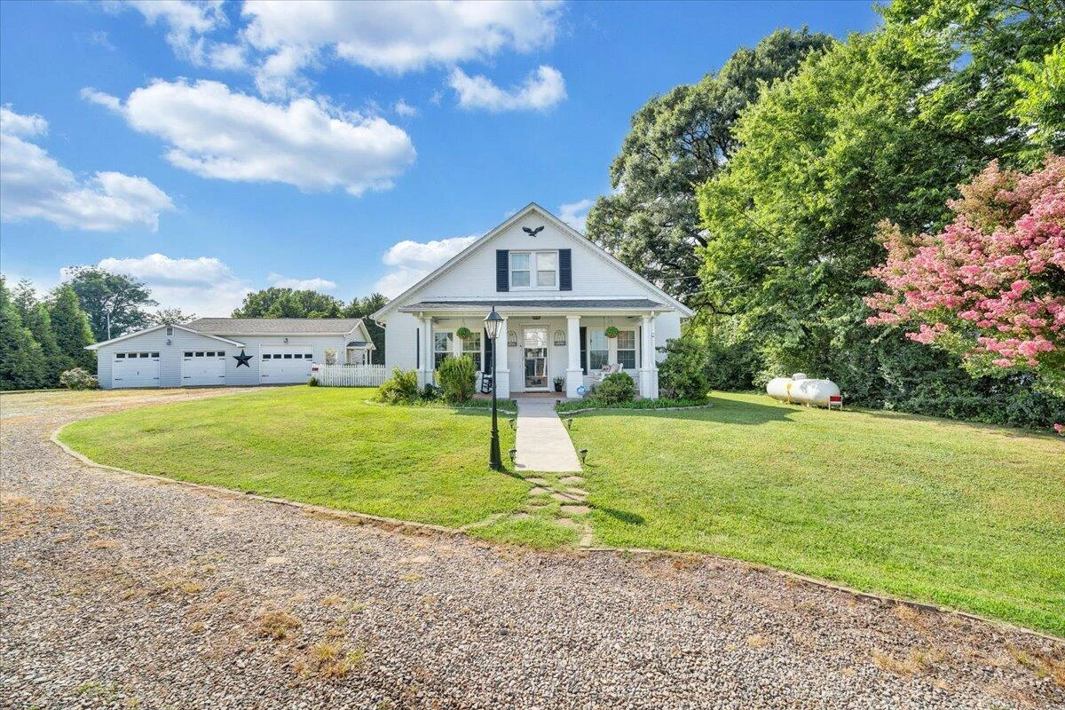 898 Mica RD - Photo 11