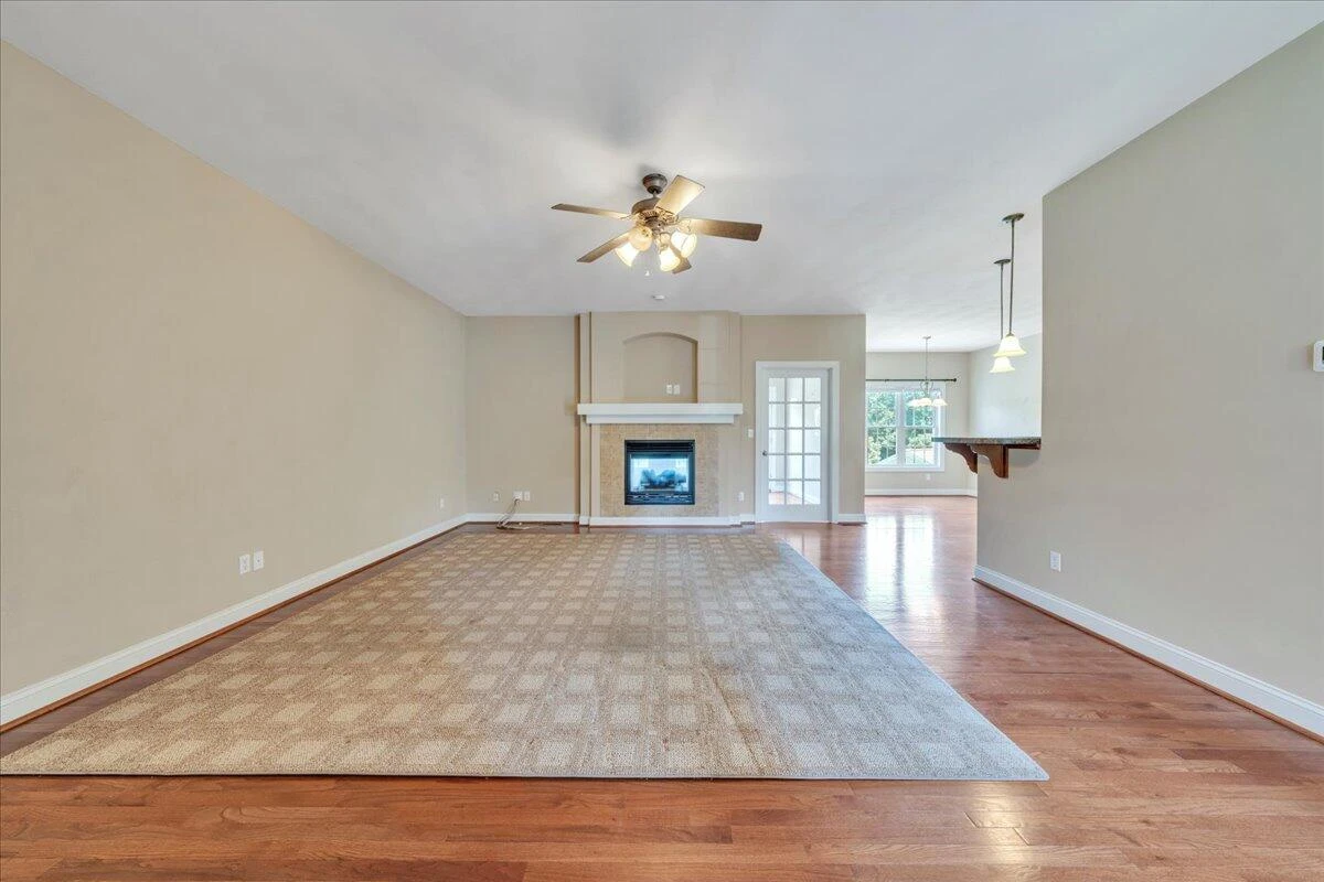 6009 Tolman CIR - Photo 14