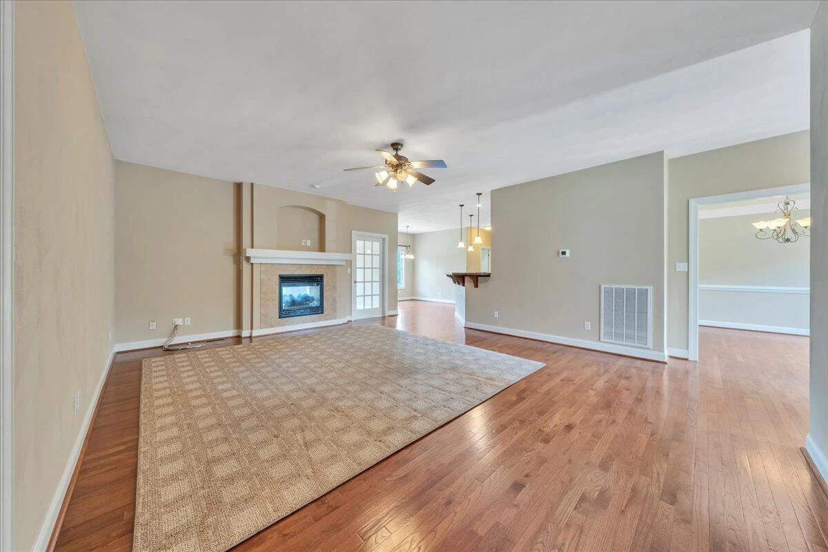 6009 Tolman CIR - Photo 17