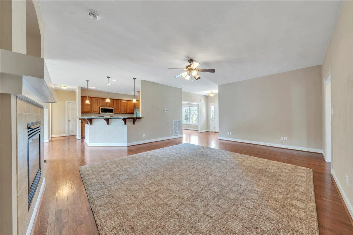 6009 Tolman CIR - Photo 20