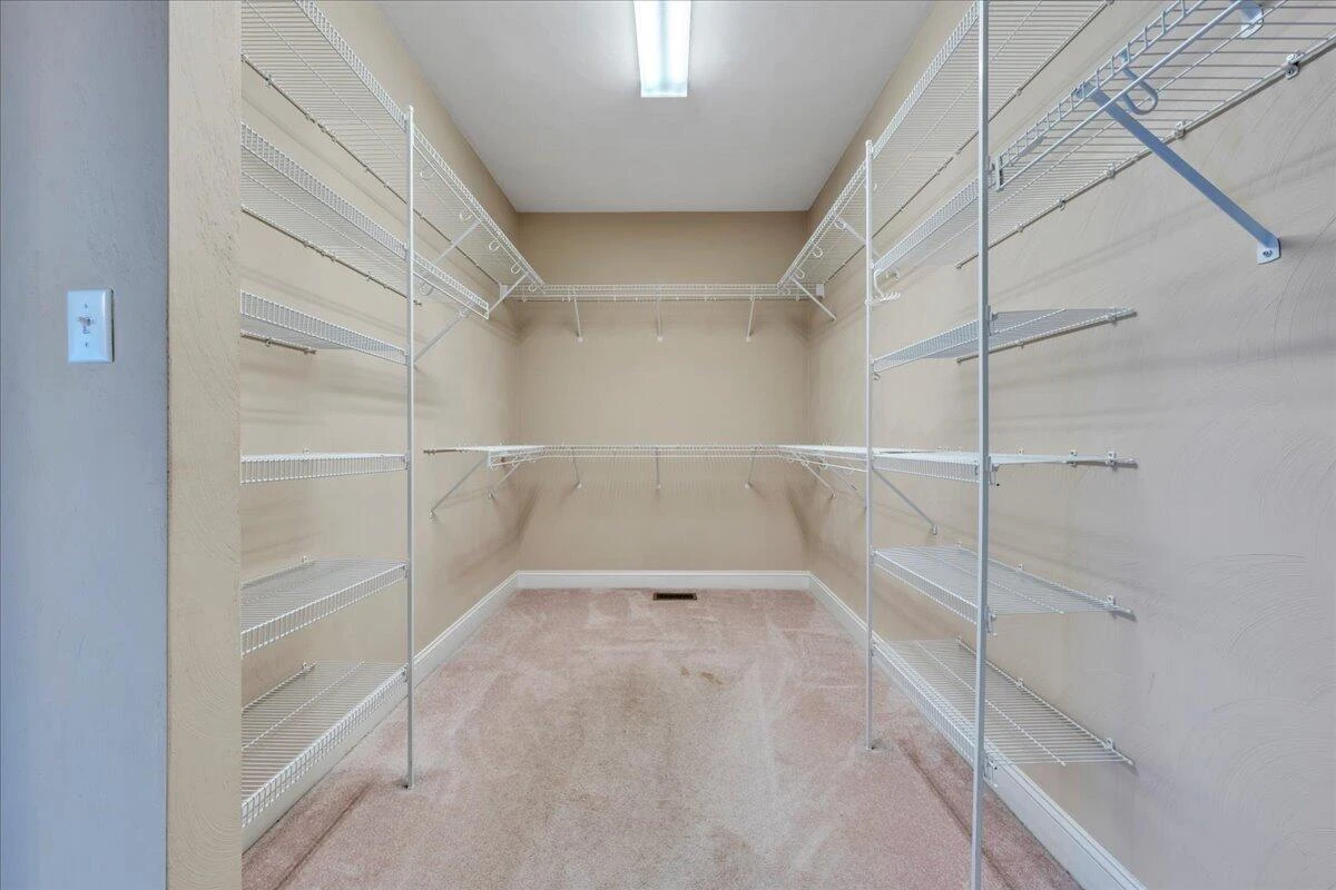 6009 Tolman CIR - Photo 29