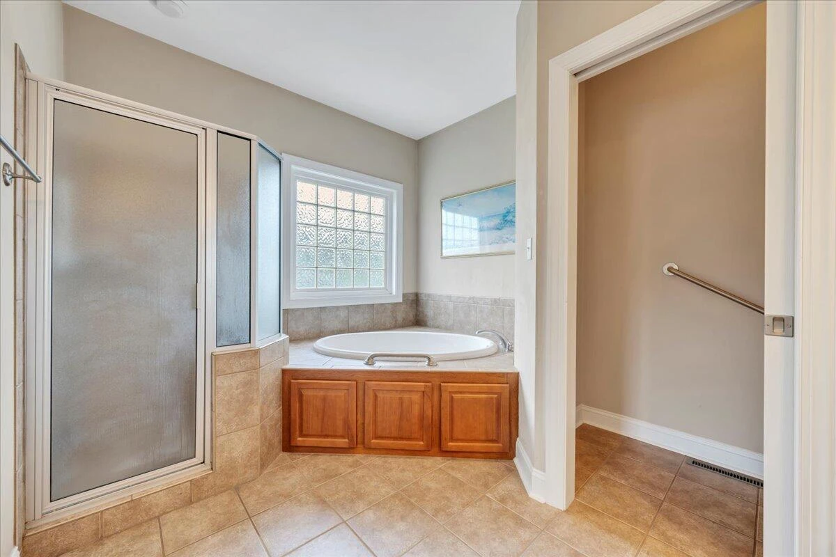 6009 Tolman CIR - Photo 32