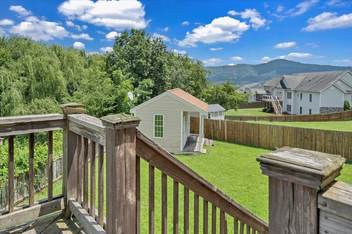 6009 Tolman CIR - Photo 47