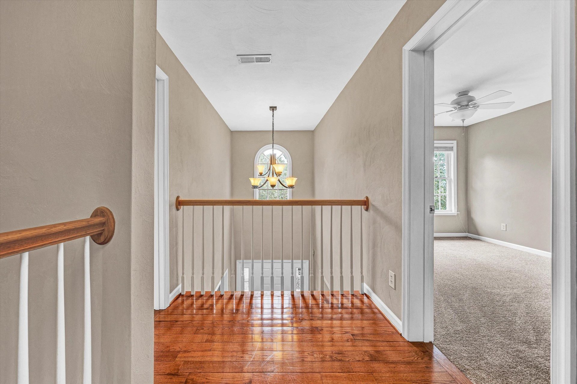 6378 Sandhurst DR - Photo 34