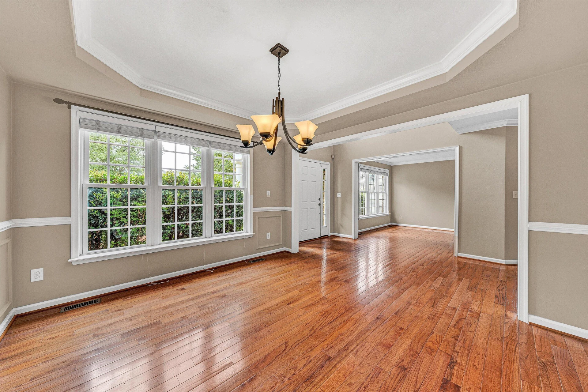6378 Sandhurst DR - Photo 12