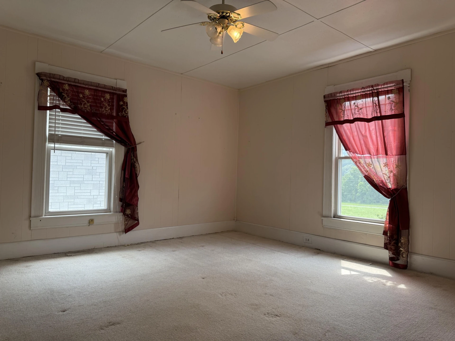 412 W Ridgeway ST - Photo 16