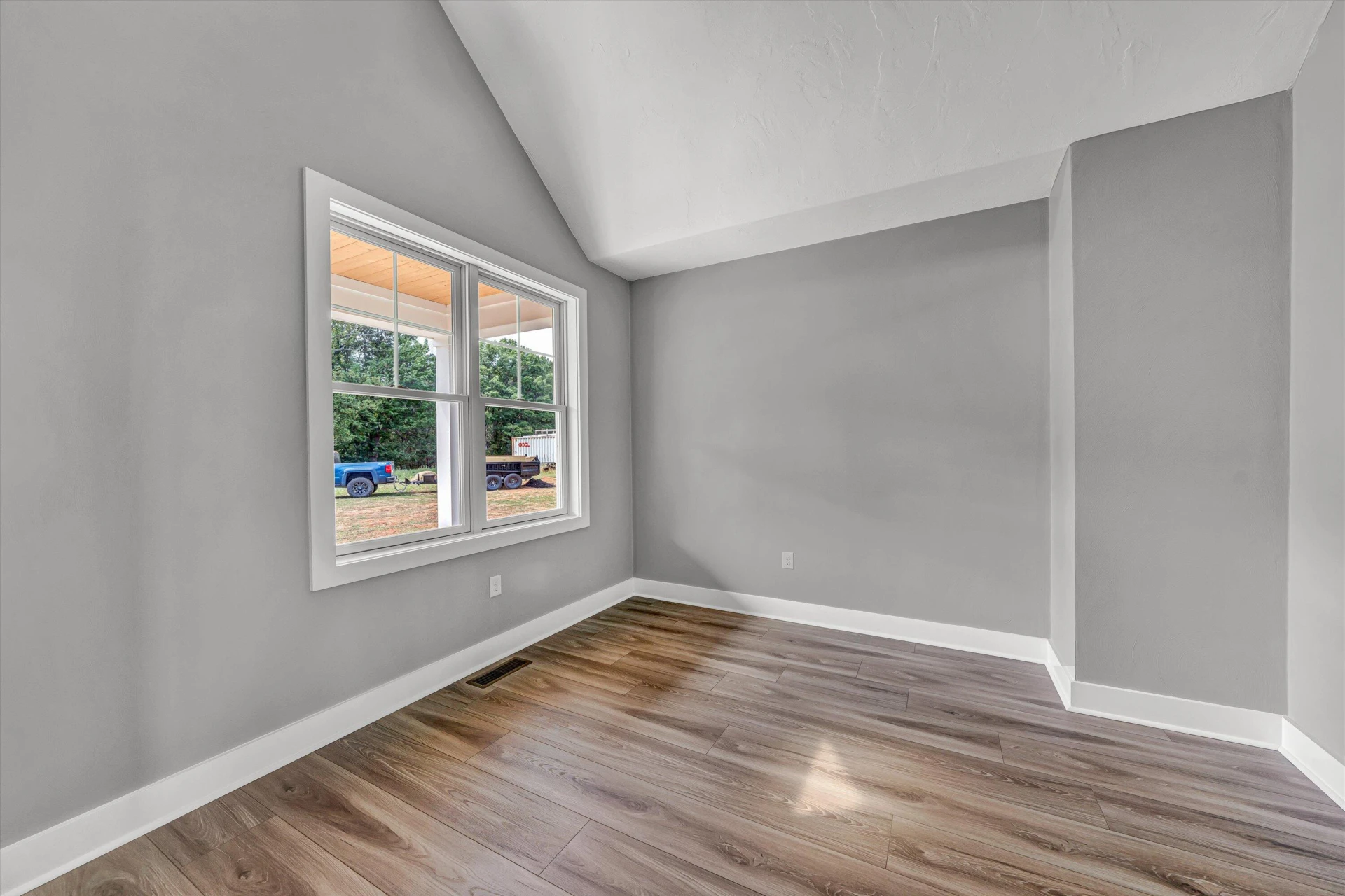 7012 Horseshoe Bend RD - Photo 11