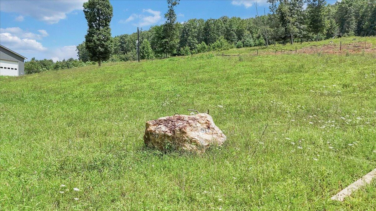 517 Rock Hill Church RD SE - Photo 13