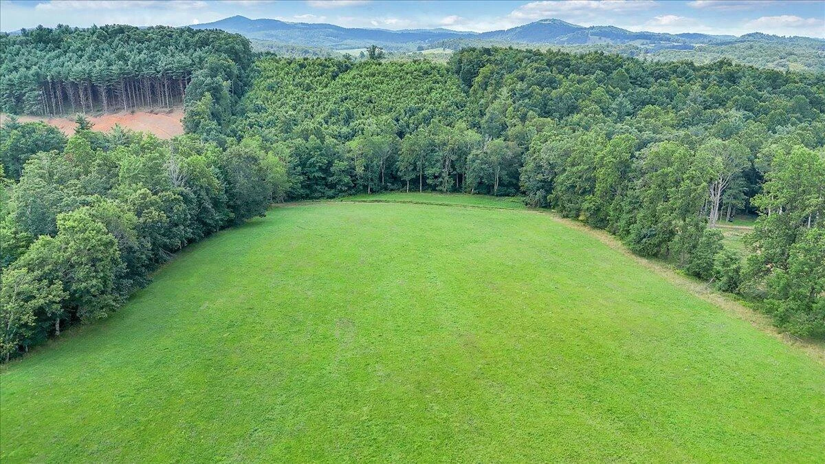 517 Rock Hill Church RD SE - Photo 22