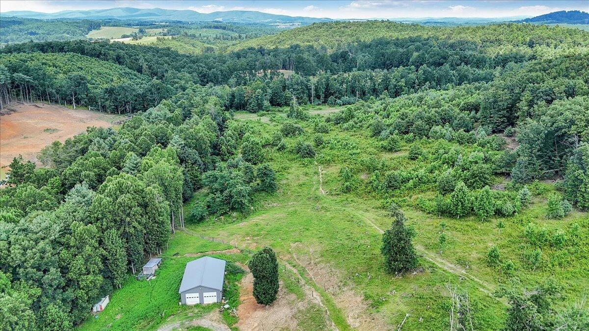 517 Rock Hill Church RD SE - Photo 28