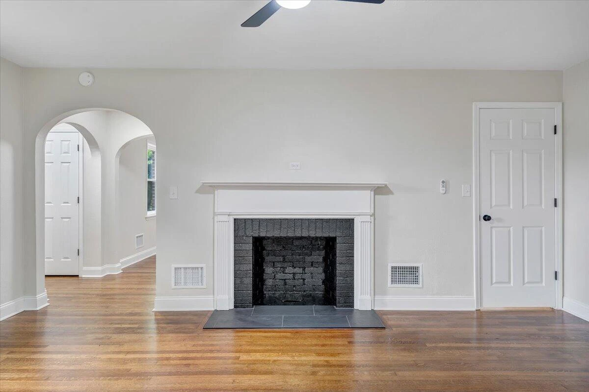 2013 Peters Creek RD NW - Photo 18