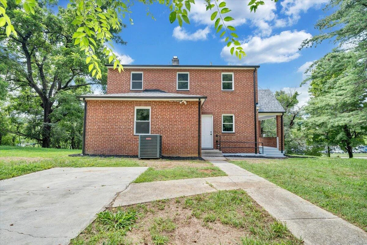 2013 Peters Creek RD NW - Photo 40