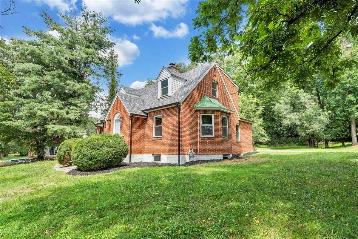 2013 Peters Creek RD NW - Photo 44