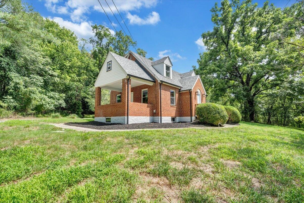 2013 Peters Creek RD NW - Photo 48