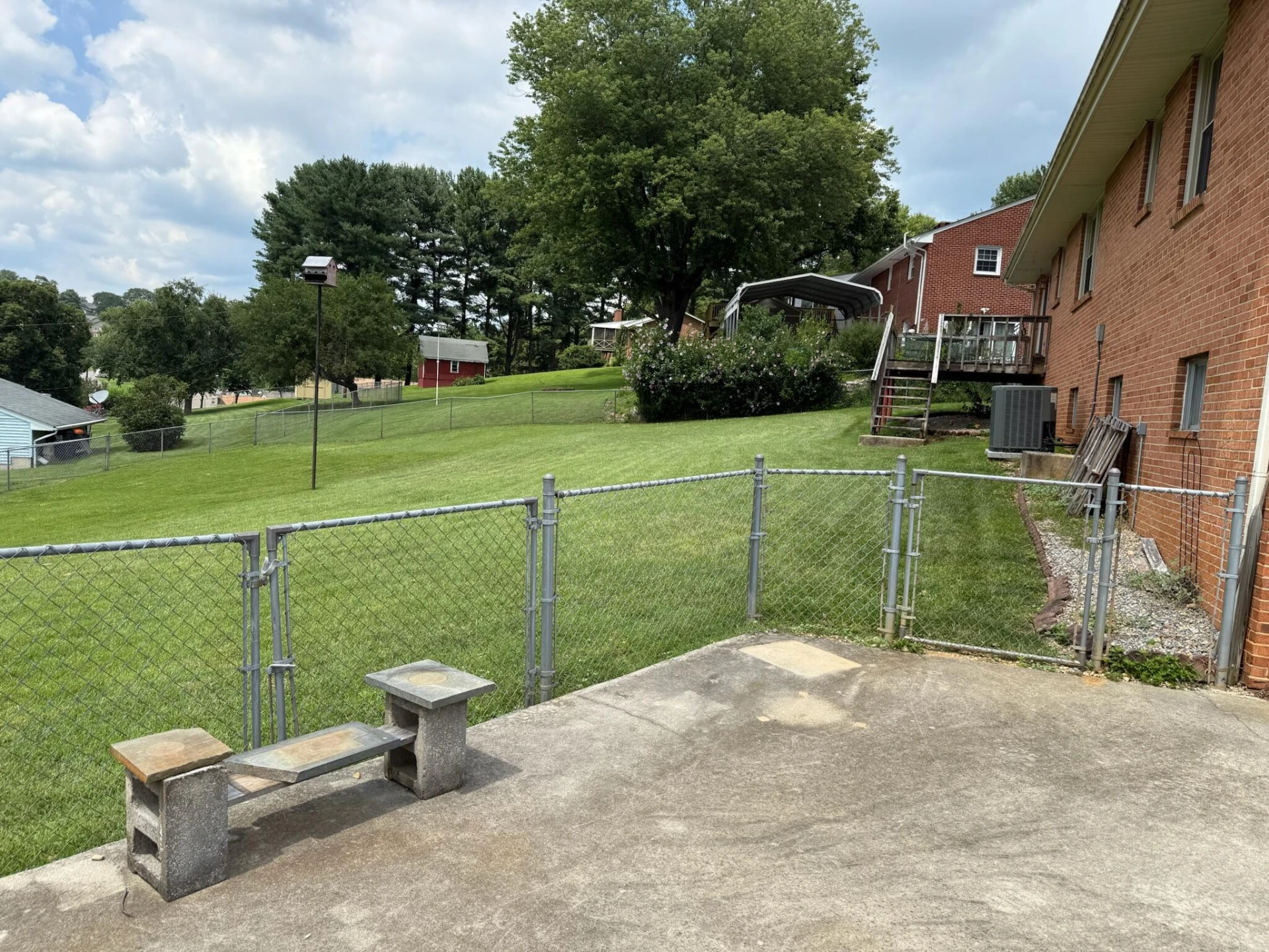 55 Oxford CIR - Photo 11