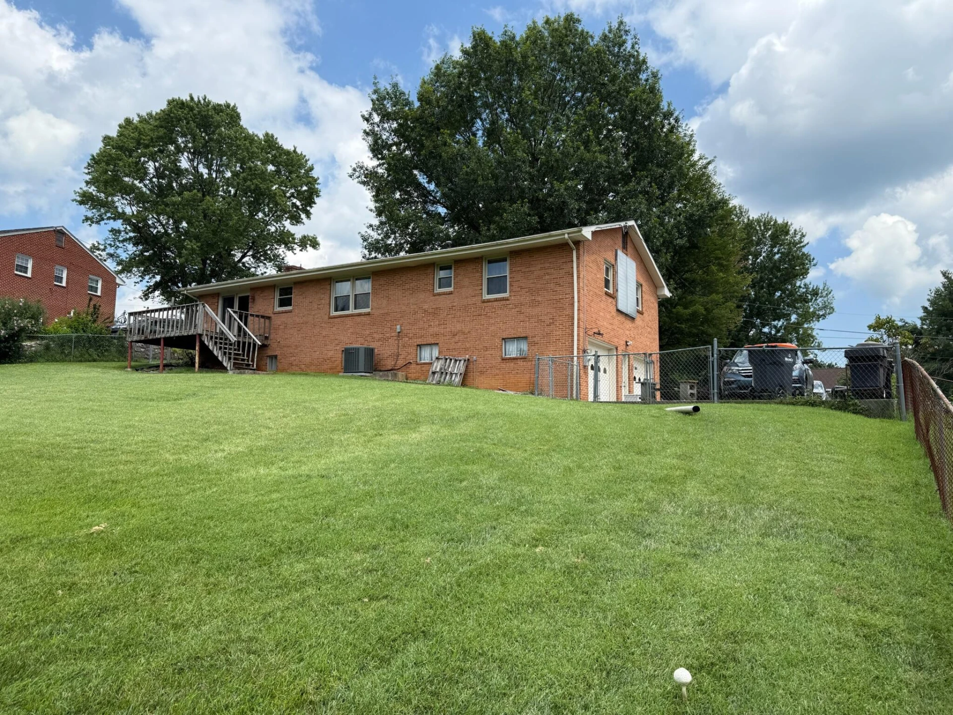 55 Oxford CIR - Photo 3