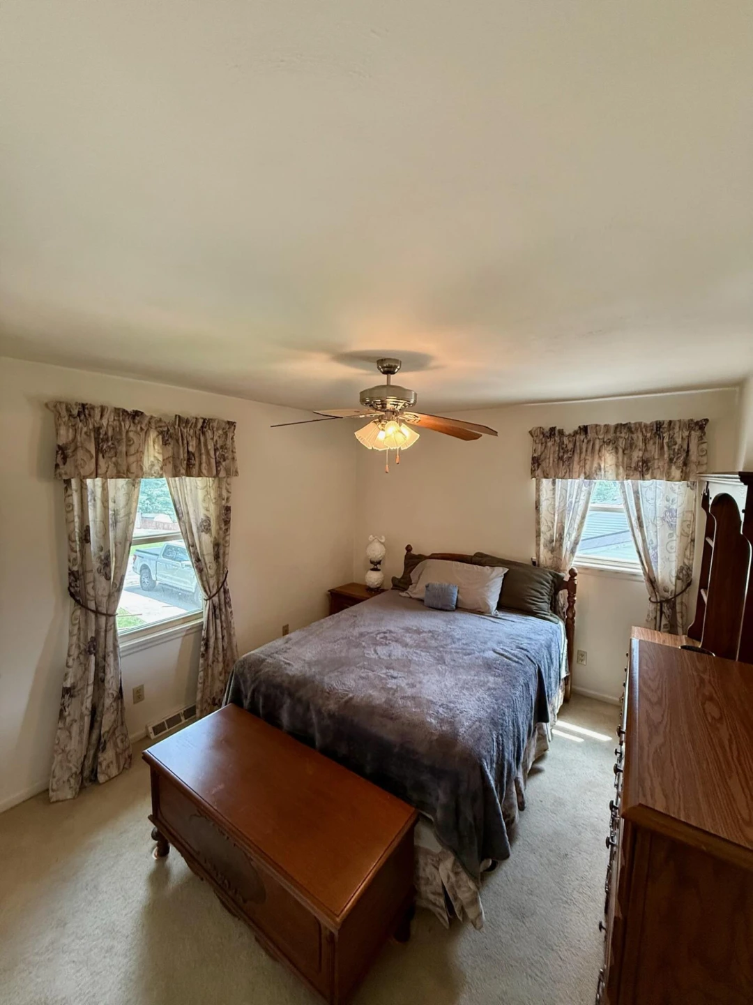 55 Oxford CIR - Photo 36