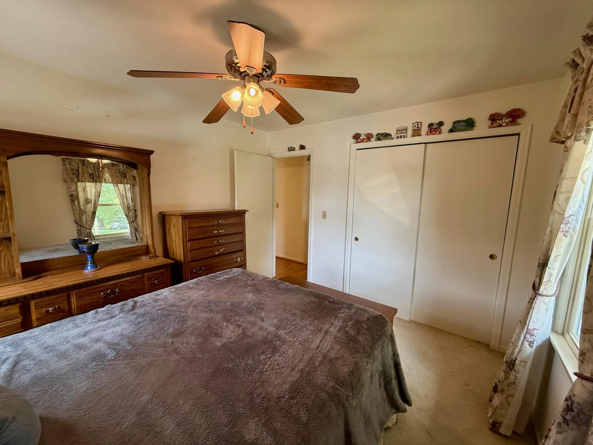 55 Oxford CIR - Photo 37