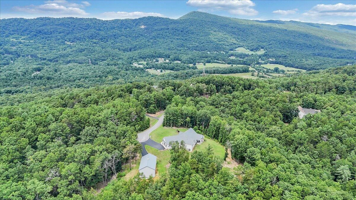 2920 Taylor LN - Photo 97