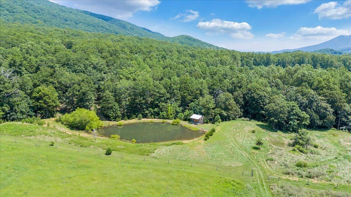 4148 Little Catawba Creek RD - Photo 143