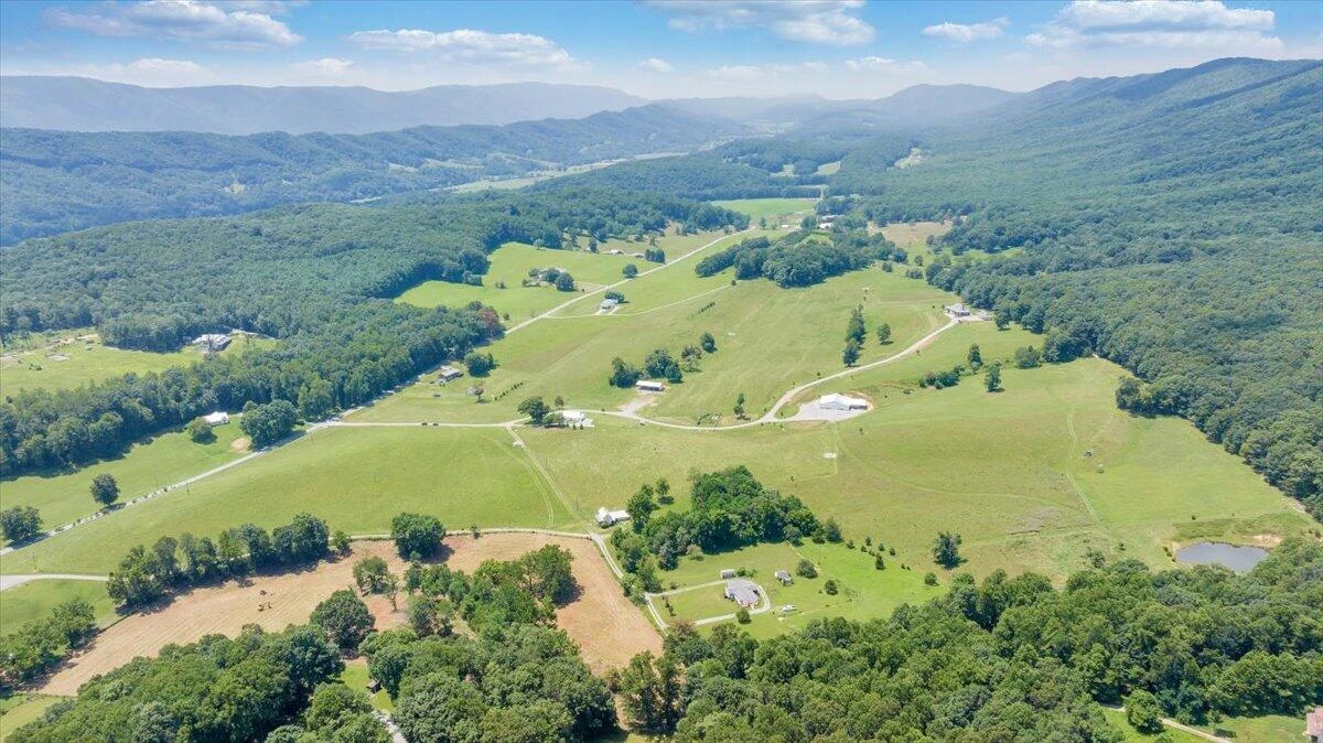 4148 Little Catawba Creek RD - Photo 145
