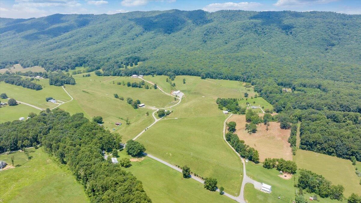 4148 Little Catawba Creek RD - Photo 149